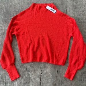 525 America Sweater NWT